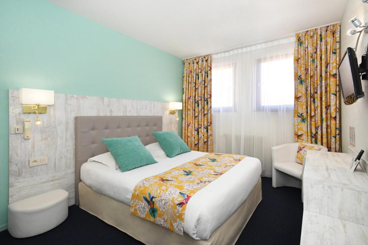Logis Hotel Du Centre - Halte Ideale En Cyclotourisme Avec Garage A Velos Clos โมลไชม์ ภายนอก รูปภาพ